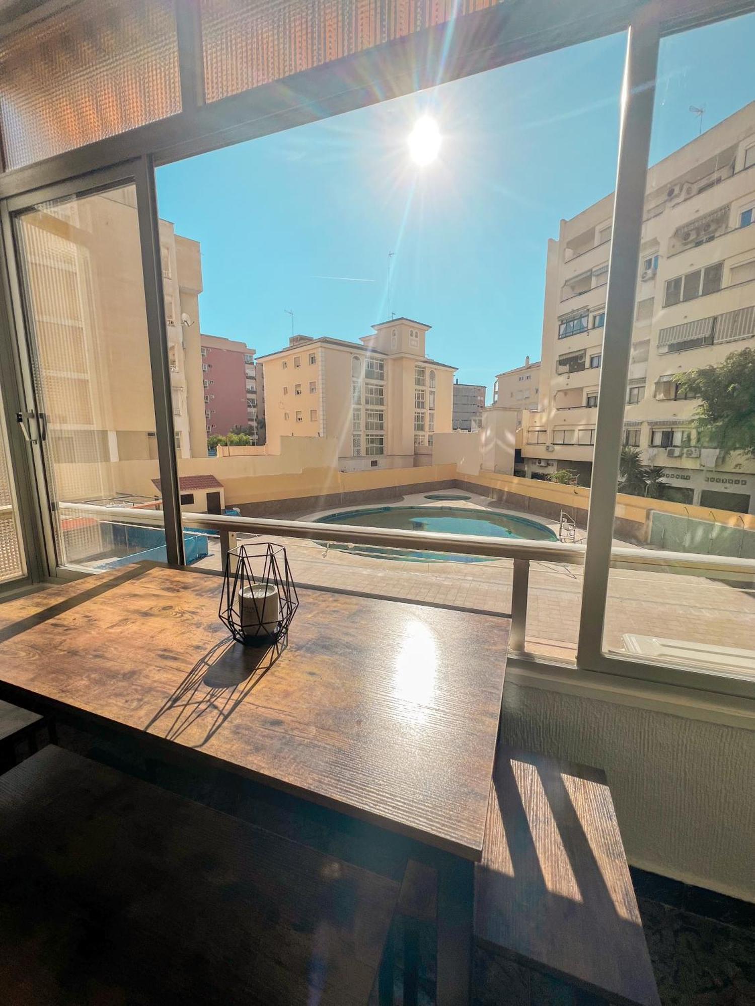 토레몰리노스 Cozy And Bright Flat With Pool 아파트 외부 사진