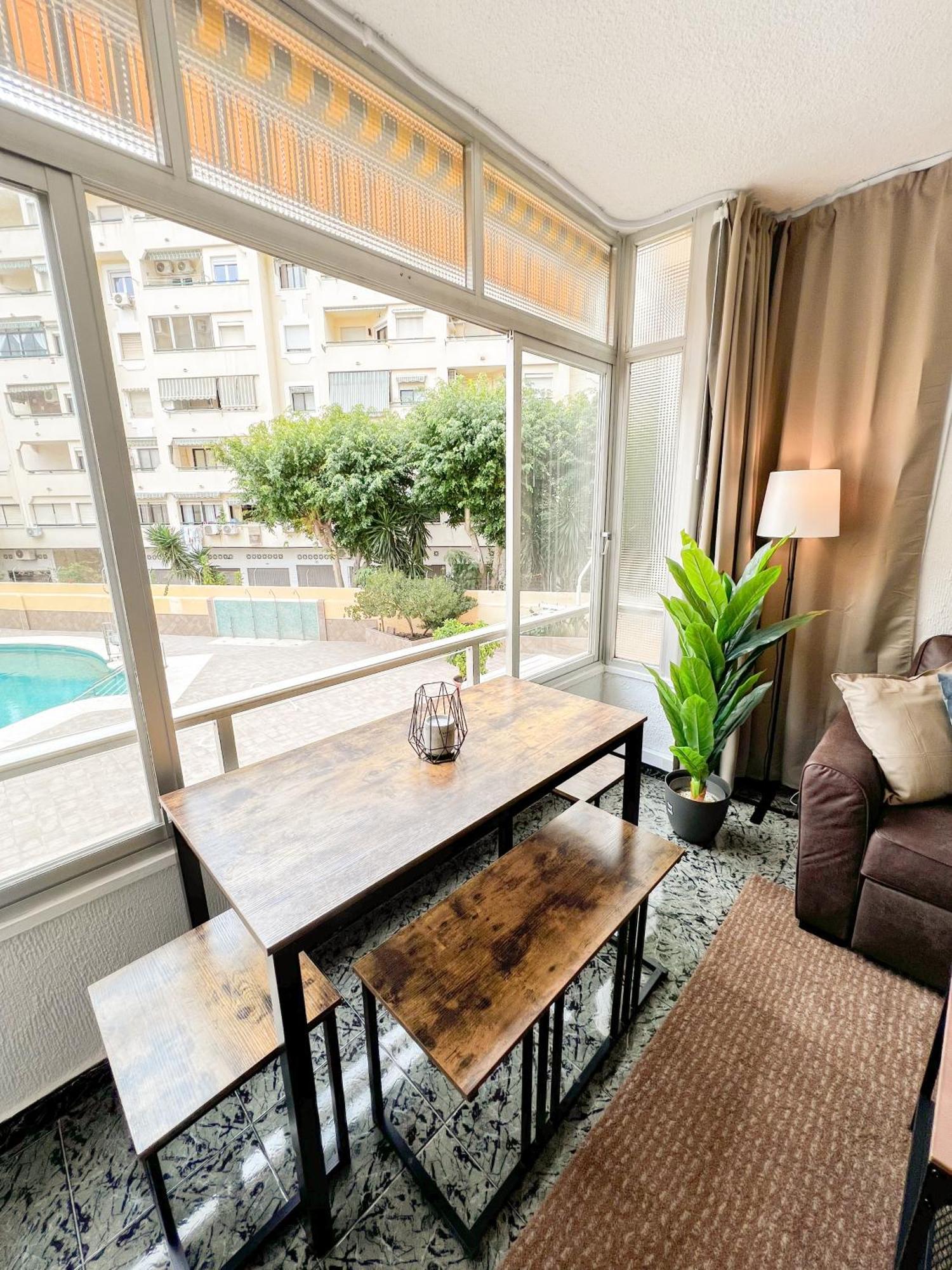 토레몰리노스 Cozy And Bright Flat With Pool 아파트 외부 사진