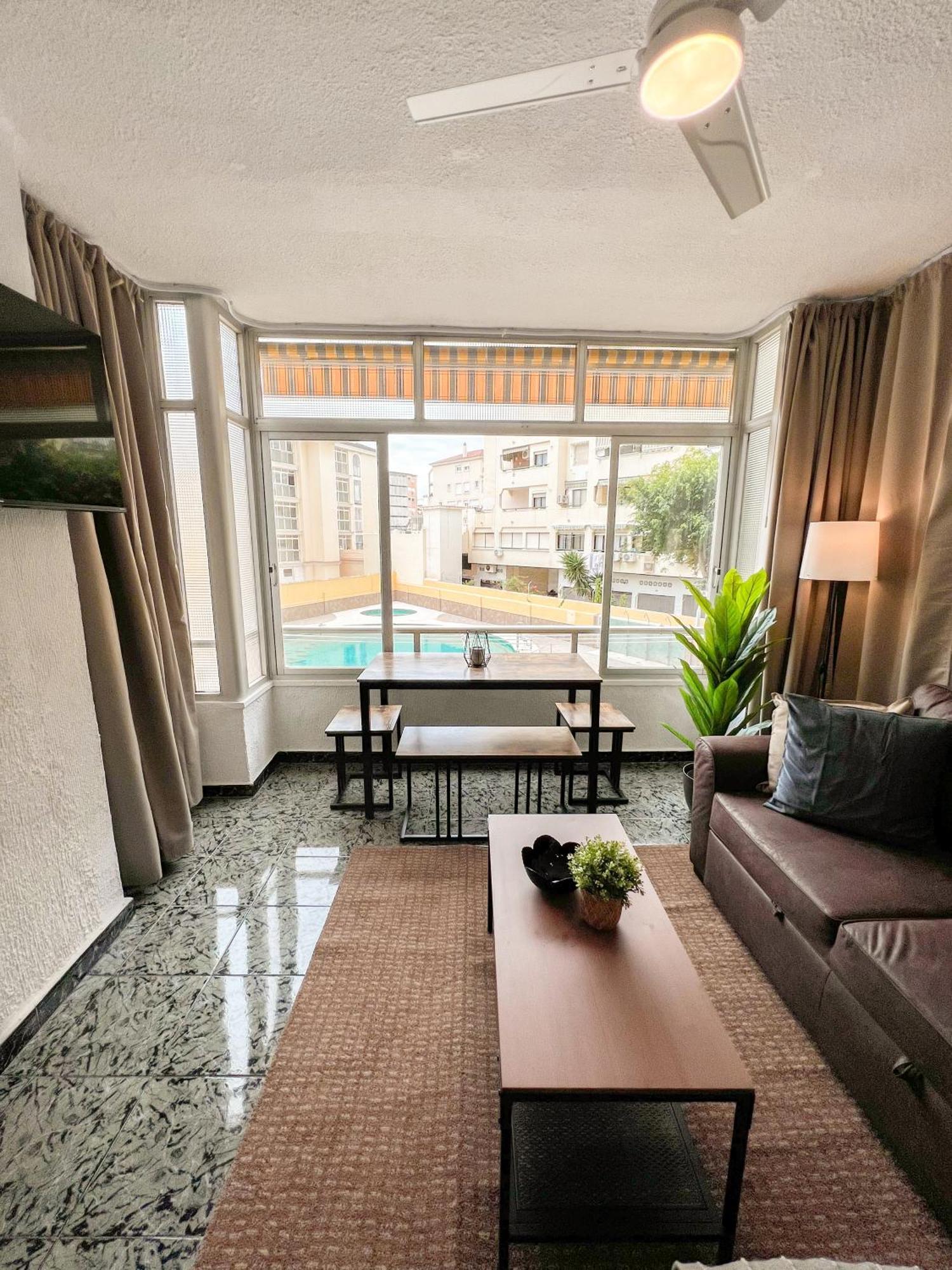 토레몰리노스 Cozy And Bright Flat With Pool 아파트 외부 사진
